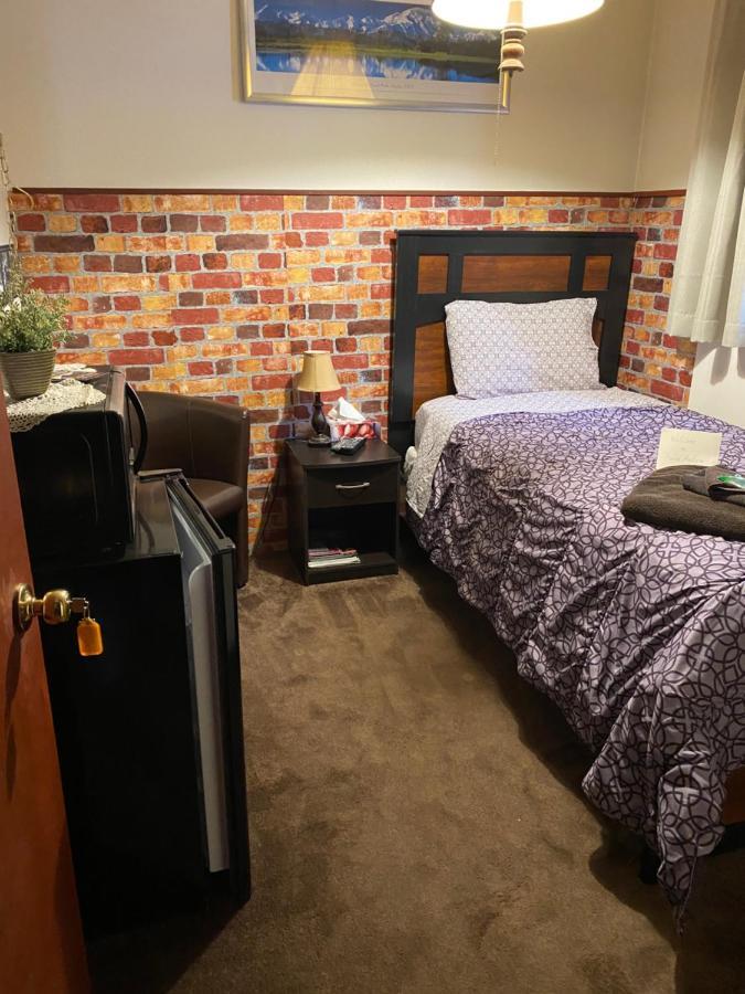 Guesthouse Austria Stewart ภายนอก รูปภาพ