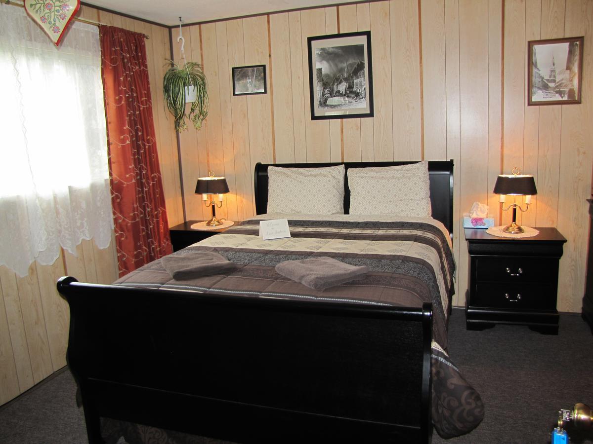 Guesthouse Austria Stewart ภายนอก รูปภาพ